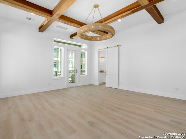 Listing photo id 33 for 506 Sunrise Ave