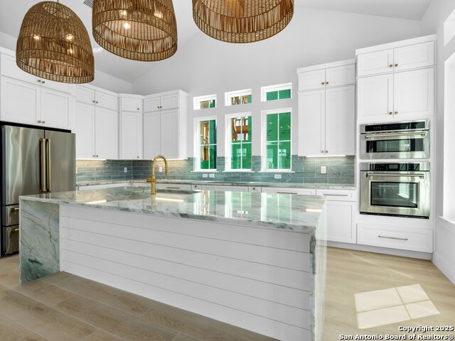 Listing photo id 2 for 506 Sunrise Ave