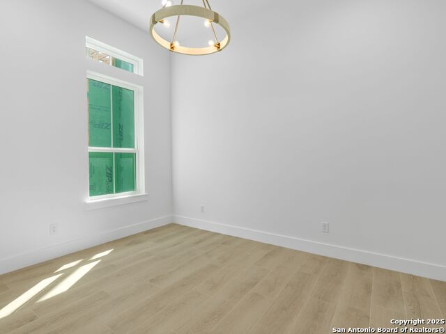 Listing photo id 42 for 506 Sunrise Ave