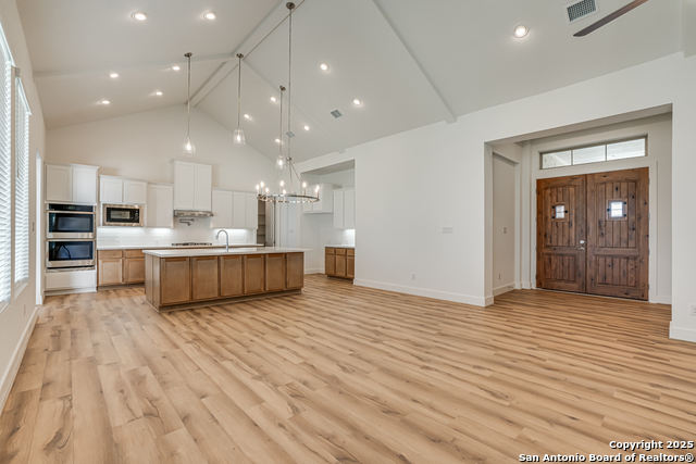 Listing photo id 27 for 5240 Estates Oak Way