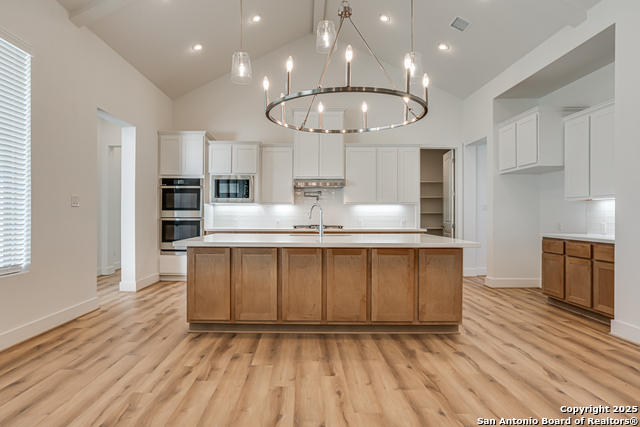 Listing photo id 29 for 5240 Estates Oak Way