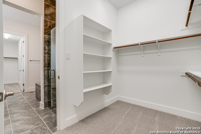Listing photo id 42 for 5240 Estates Oak Way