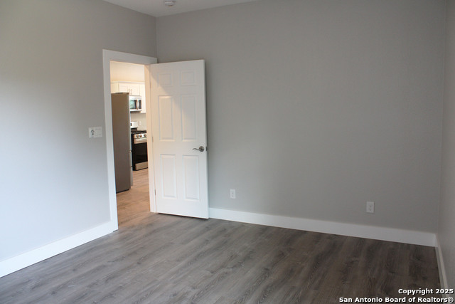 Listing photo id 13 for 109 Shenandoah St