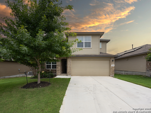 Listing photo id 36 for 224 Cuban Emerald