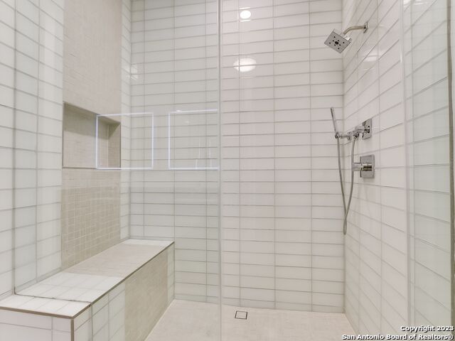 Image 7 of 27 For 123 Lexington Ave  1403