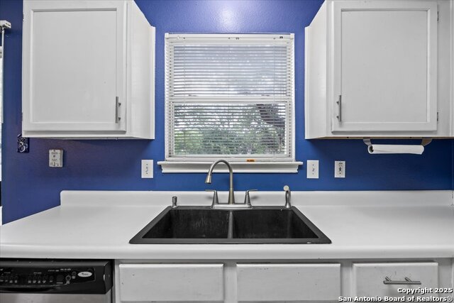 Image 13 of 30 For 7122 Coral Springs