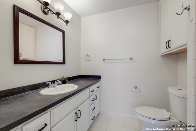 Listing photo id 10 for 5707 Bogart