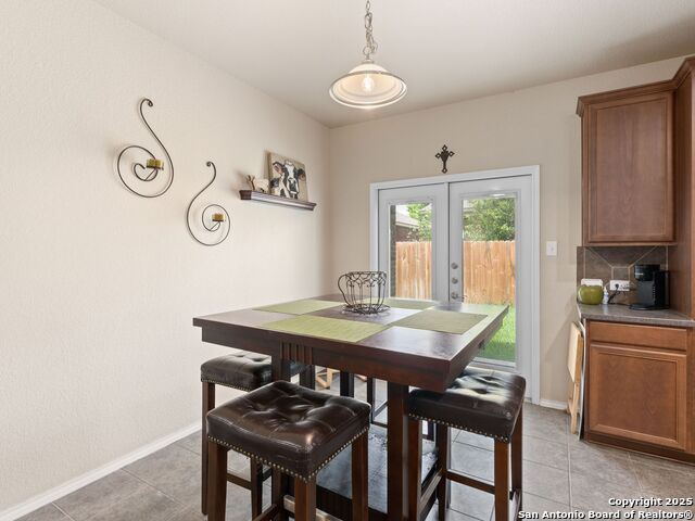 Image 13 of 26 For 9823 Amberg  