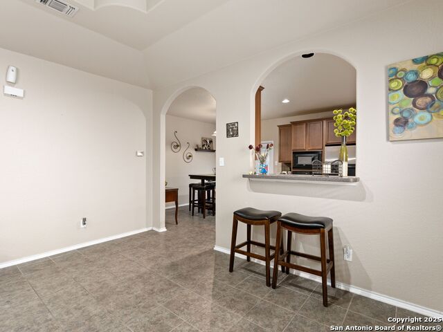 Image 8 of 26 For 9823 Amberg  