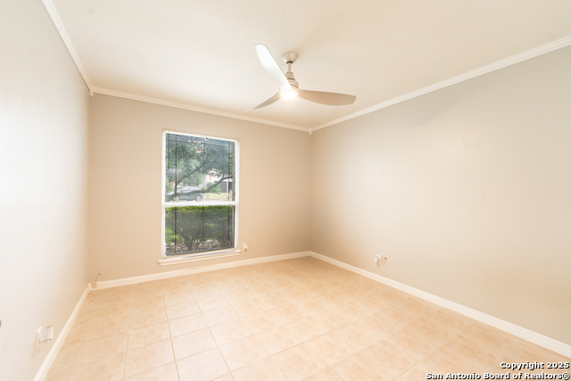 Image 26 of 47 For 811 Sherman Oak