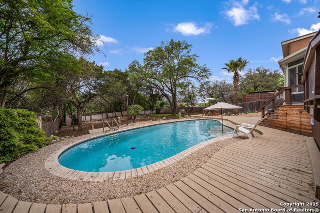 Image 32 of 47 For 811 Sherman Oak
