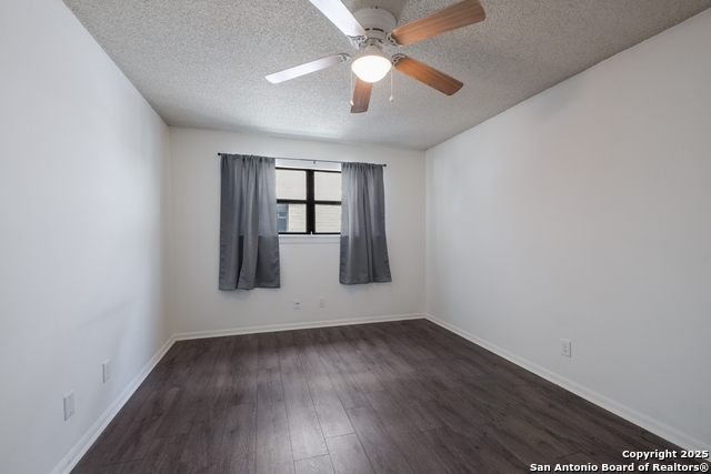 Image 21 of 32 For 11843 Braesview  1614