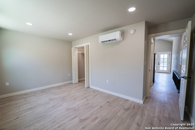 Image 19 of 29 For 1225 Texas Oaks  E