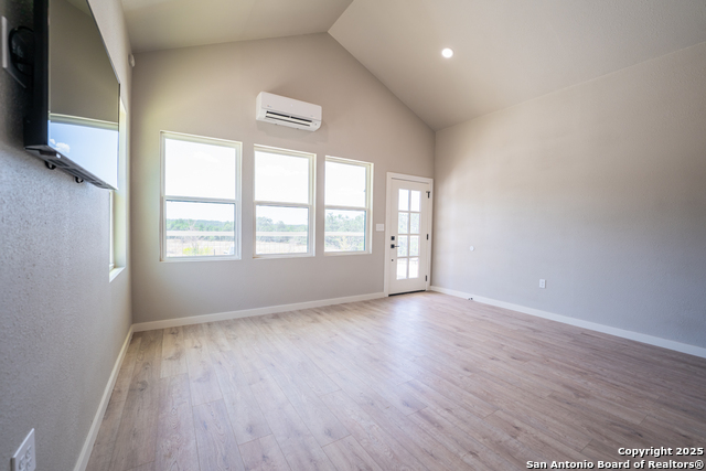 Image 8 of 29 For 1225 Texas Oaks  E