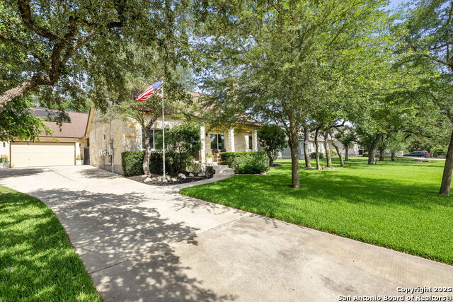 Image 2 of 47 For 27322 Sherwood Forest Dr