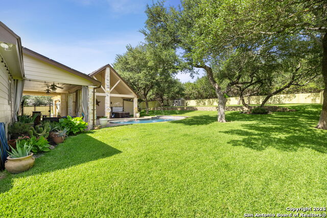 Image 36 of 47 For 27322 Sherwood Forest Dr