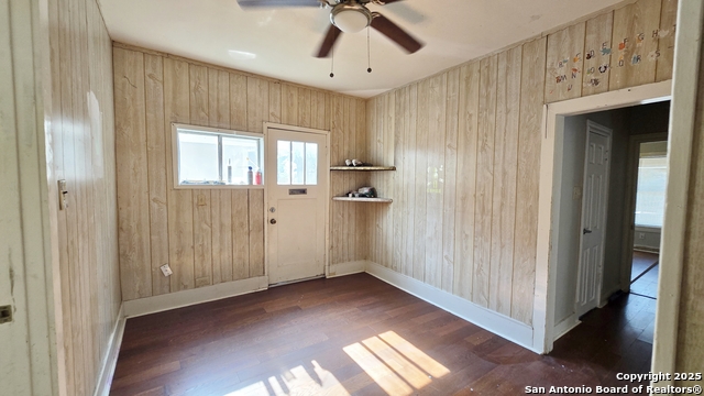 Image 12 of 23 For 2112 San Fernando St #a