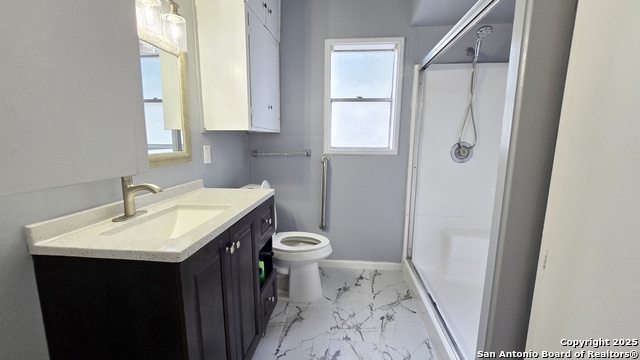 Image 19 of 23 For 2112 San Fernando St #a
