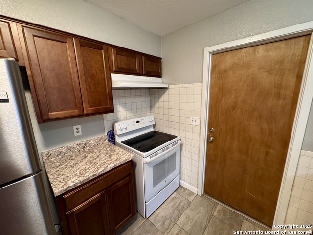Image 8 of 18 For 1220 Goodwin