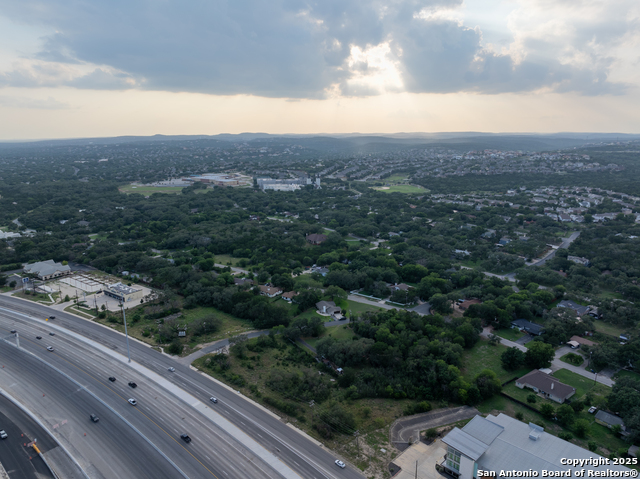 Image 12 of 15 For 7413 N Loop 1604 W