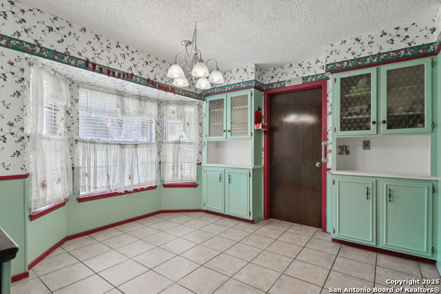 Image 16 of 47 For 6210 Echo Hill