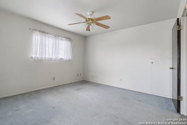 Image 23 of 47 For 6210 Echo Hill