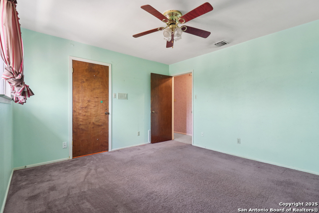 Image 26 of 47 For 6210 Echo Hill