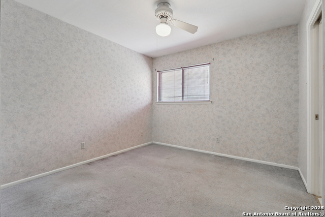 Image 27 of 47 For 6210 Echo Hill