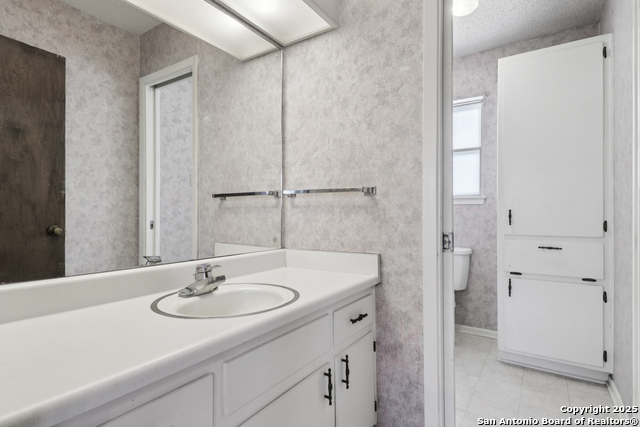 Image 30 of 47 For 6210 Echo Hill
