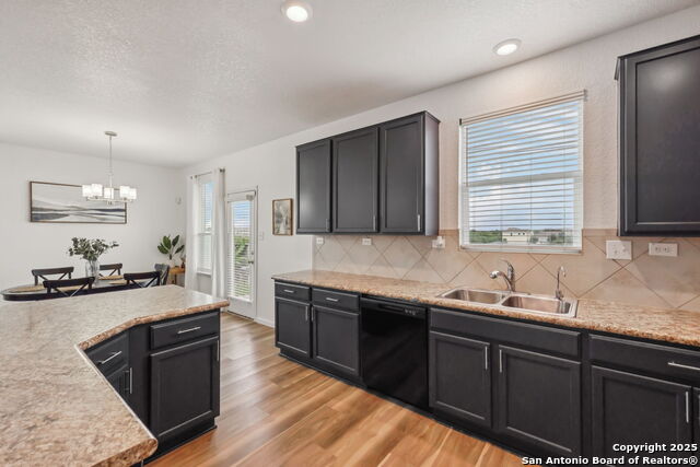 Image 17 of 37 For 7606 Palomino Cove