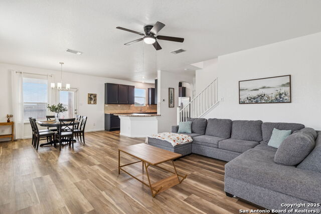 Image 4 of 37 For 7606 Palomino Cove