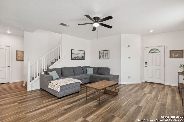 Image 6 of 37 For 7606 Palomino Cove