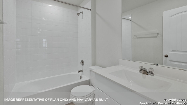 Listing photo id 8 for 331 Bluetick Trail