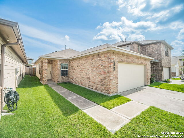 Listing photo id 0 for 13247 Montane Manor Ln
