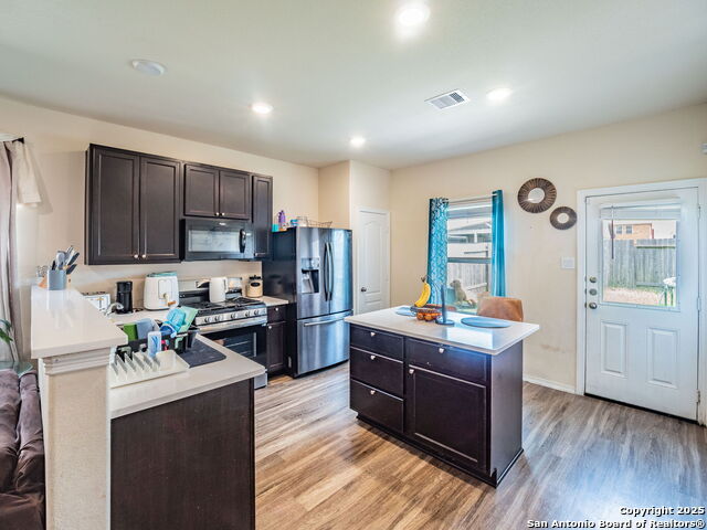 Listing photo id 4 for 13247 Montane Manor Ln