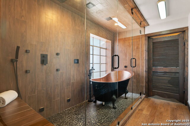 Image 13 of 54 For 13132 State Highway 16