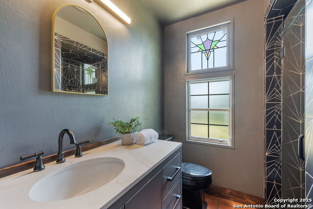 Image 19 of 54 For 13132 State Highway 16