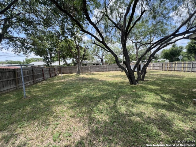 Image 12 of 12 For 6042 Knoll Krest