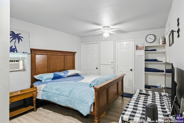 Listing photo id 16 for 1105 Delgado St