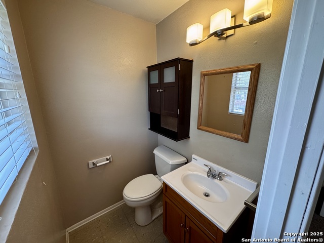 Image 12 of 17 For 1232 Goodwin