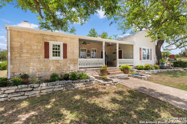 Details for 1447 Royal Oaks Loop, Fredericksburg, TX 78624