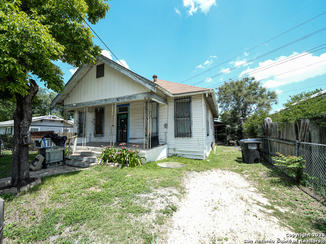 Image 4 of 11 For 607 Mckinley
