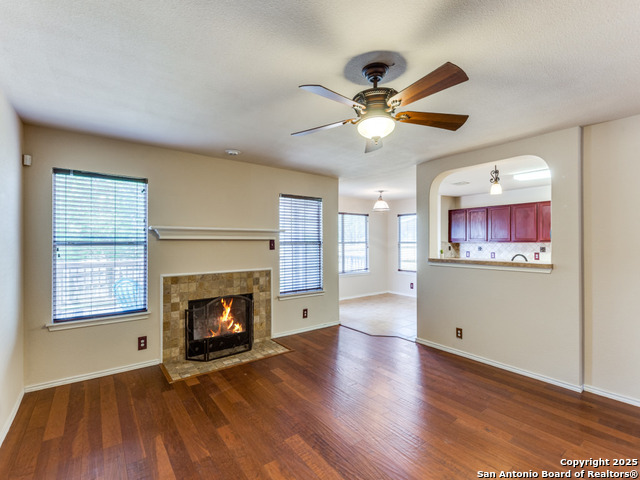 Image 4 of 16 For 9619 Krier View