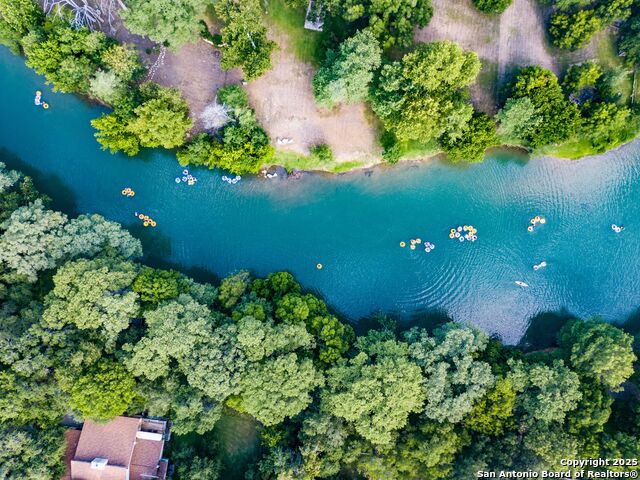 Listing photo id 7 for 359 Sugarcane