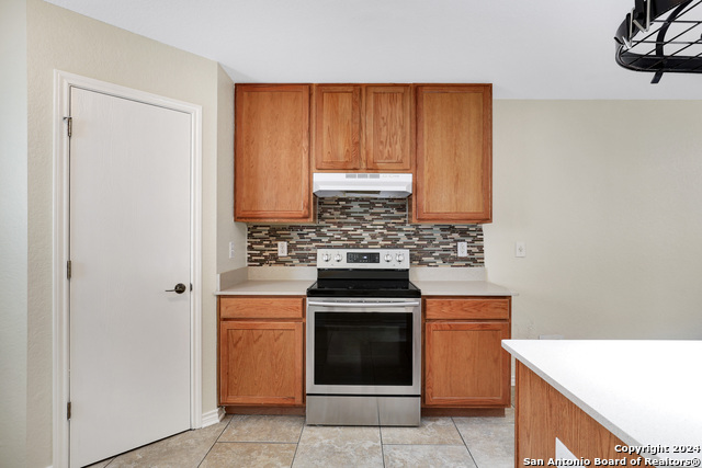 Image 10 of 27 For 9656 Shorebird Ln