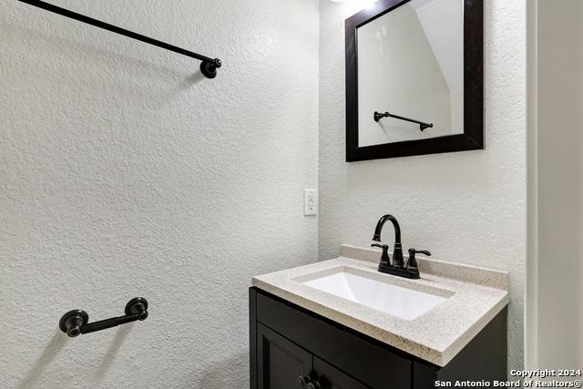 Image 13 of 27 For 9656 Shorebird Ln