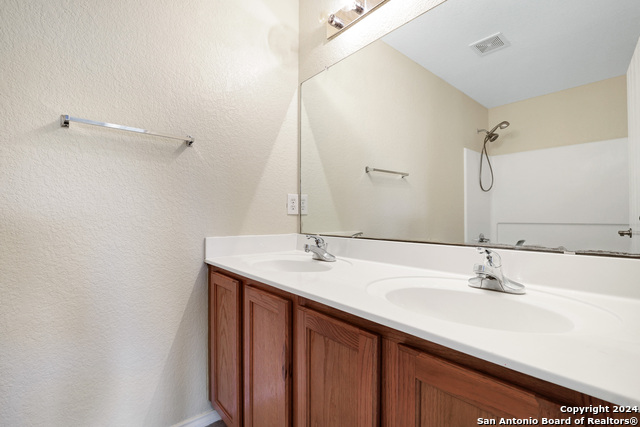 Image 18 of 27 For 9656 Shorebird Ln