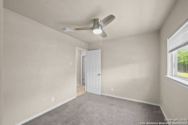 Image 21 of 34 For 6130 Valley Hill