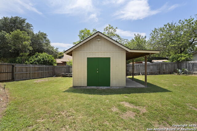 Image 28 of 34 For 6130 Valley Hill