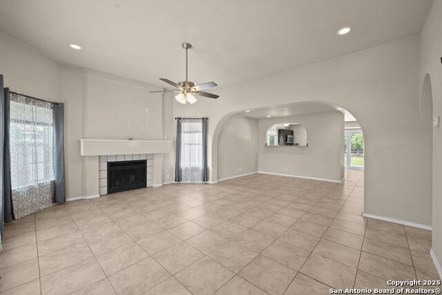 Image 4 of 34 For 6130 Valley Hill